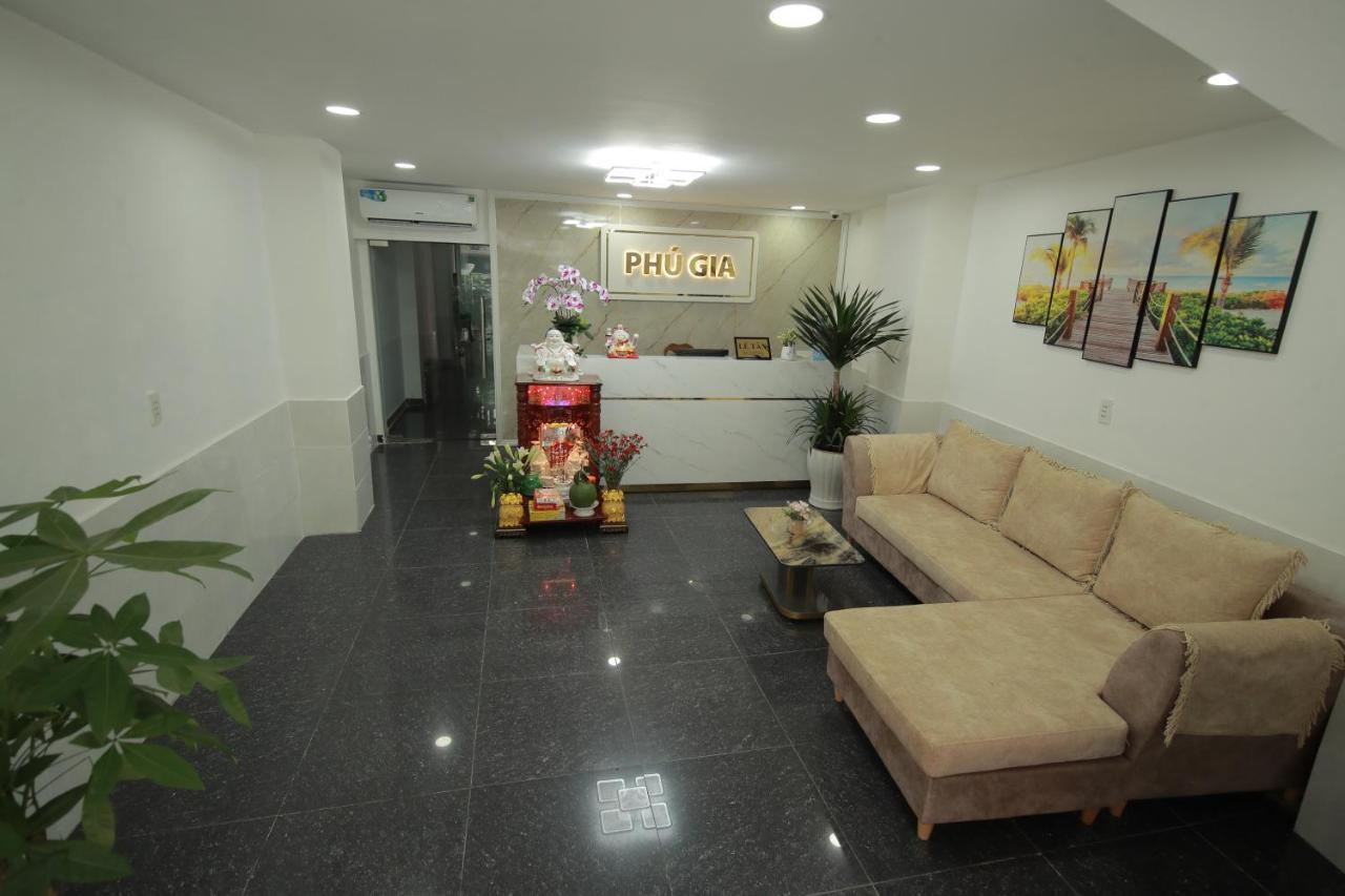 Phu Gia Bui Vien Hotel Хошимин Экстерьер фото
