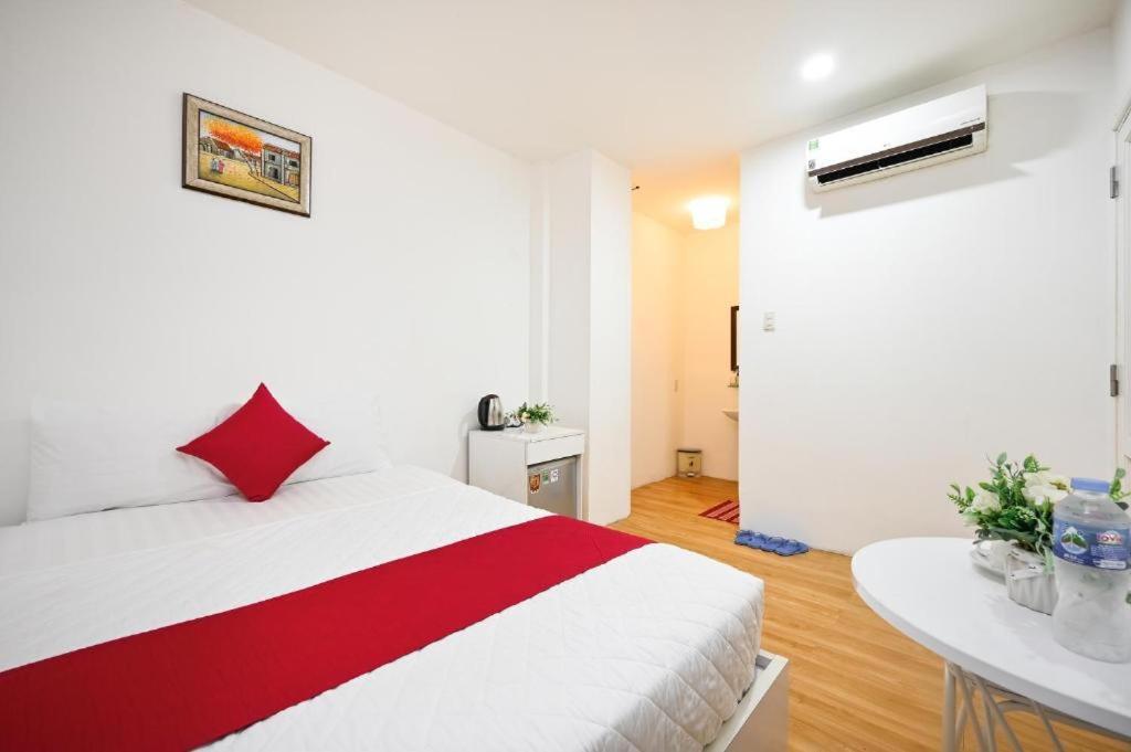 Phu Gia Bui Vien Hotel Хошимин Экстерьер фото