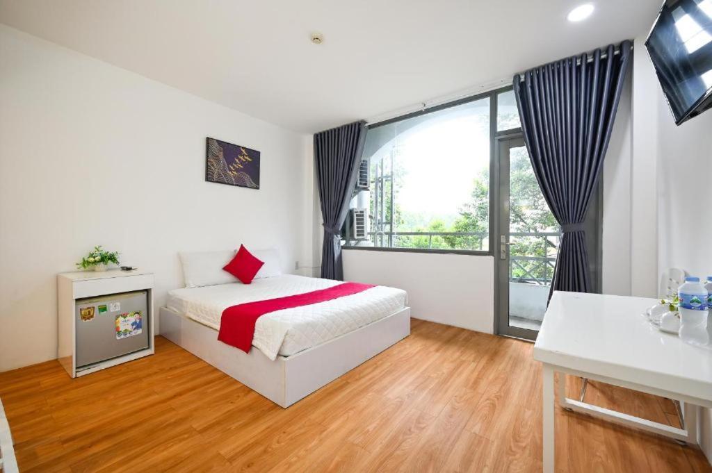 Phu Gia Bui Vien Hotel Хошимин Экстерьер фото